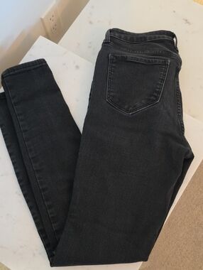 Old Navy Black Skinny Jeans